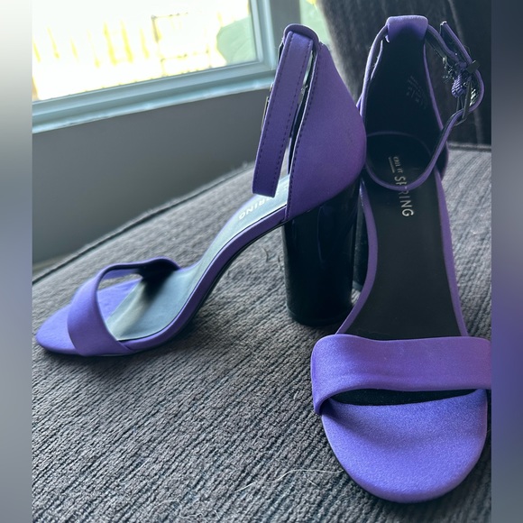 Call it Spring Purple Heels - Picture 2 of 3